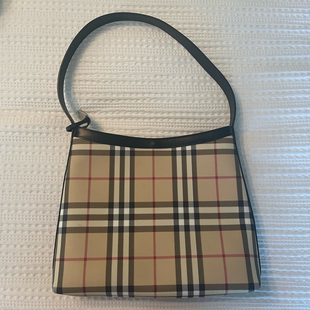 Burberry Bag with black strap and slight staining